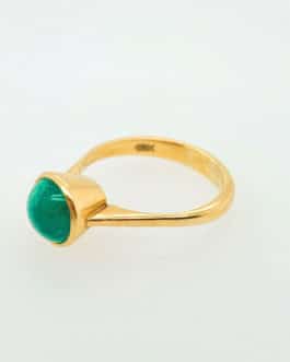 18k yellow gold emerald cabochon ring