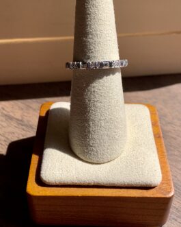 14kw, round and baguette diamond band -NAL